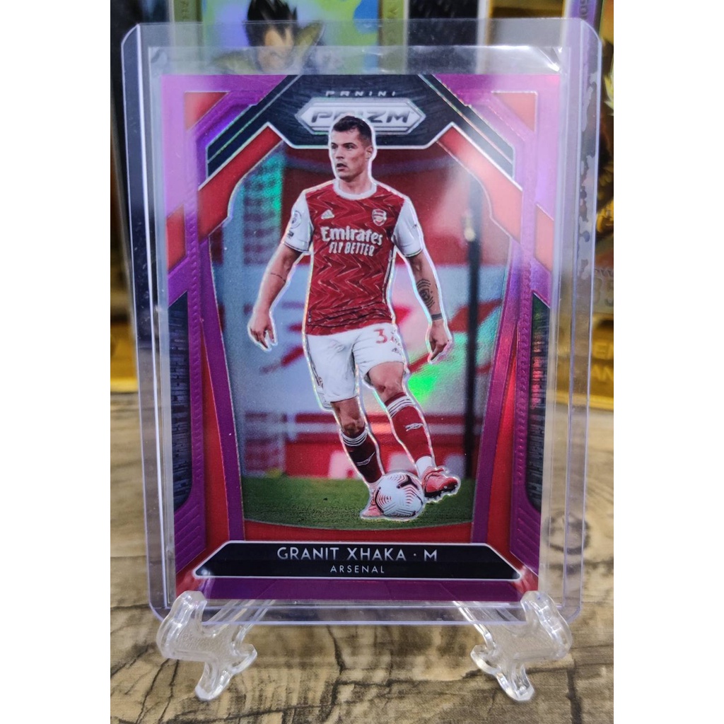 การ์ดนักฟุตบอล 2020-21 Panini Prizm Granit Xhaka 99/99