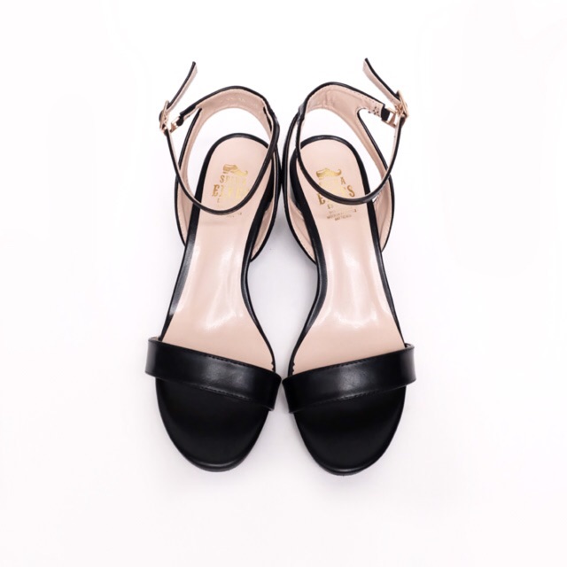 Anne Heels