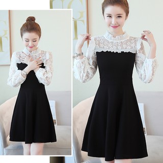 DS-0065-1 เดรสสั้นผู้หญิงเกาหลี ตกแต่งลูกไม้เย็บปักถักร้อยที่แขนสวยมาก สีทูโทนขาวดำ