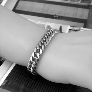 สร้อยข้อมือกำไลข้อมือสแตนเลสสีเงินได้ทั้งหญิงและชาย
