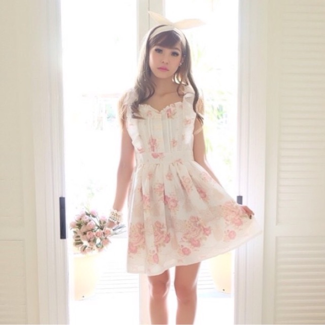 Liz Lisa dress ( freesize)