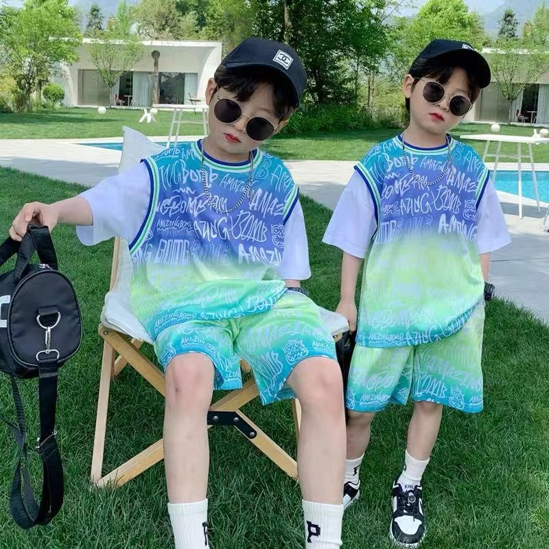 Pinx เด็กชายเสื้อผ้ากีฬาสูทแขนสั้นเสื้อผ้าฤดูร้อน 2022 ใหม่กลางและใหญ่เด็กเสื้อผ้าบาสเกตบอลเย็นสุทธิสีแดงแนวโน้มแฟชั่
