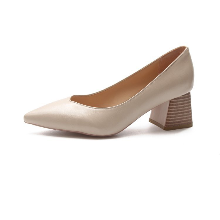 รองเท้าส้นสูง หัวแหลม ส้นตึก หนังนิ่ม KRG143 - รูปที่ 4