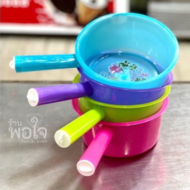 ขันพลาสติก ขันมีด้าม ขัน AC #2277(คละสี)