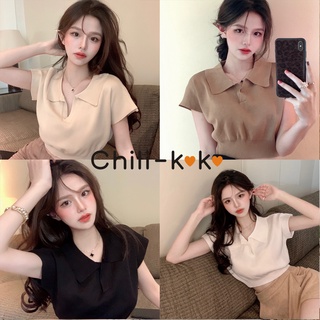 Chili_k❤️k❤️🌟พร้อมส่ง🌟เสื้อครอปไหมพรม แขนกุดคอปก น่สรักมากอิอิ (K282)​