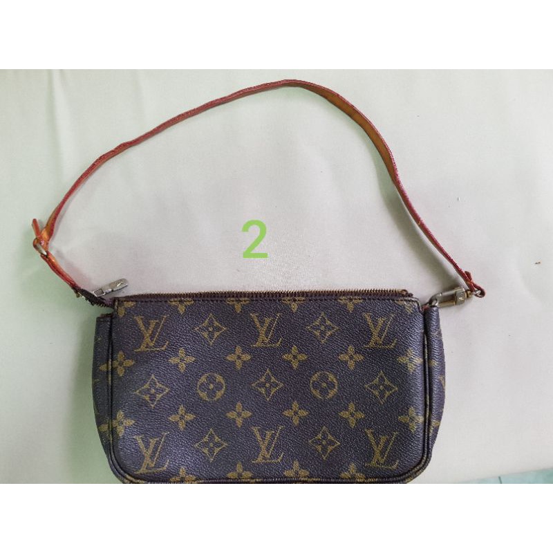 หลุยส์พอช LV pochette สะพายไหล่