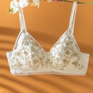 เสื้อชั้นใน มาใหม่ บราไร้ขอบไร้โครง SOFT BRA งานสวยเนียนเฉียบ