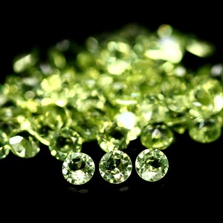 พลอยเพอริโด (Peridot)  5.03 กะรัต 72 ชิ้น (16316)