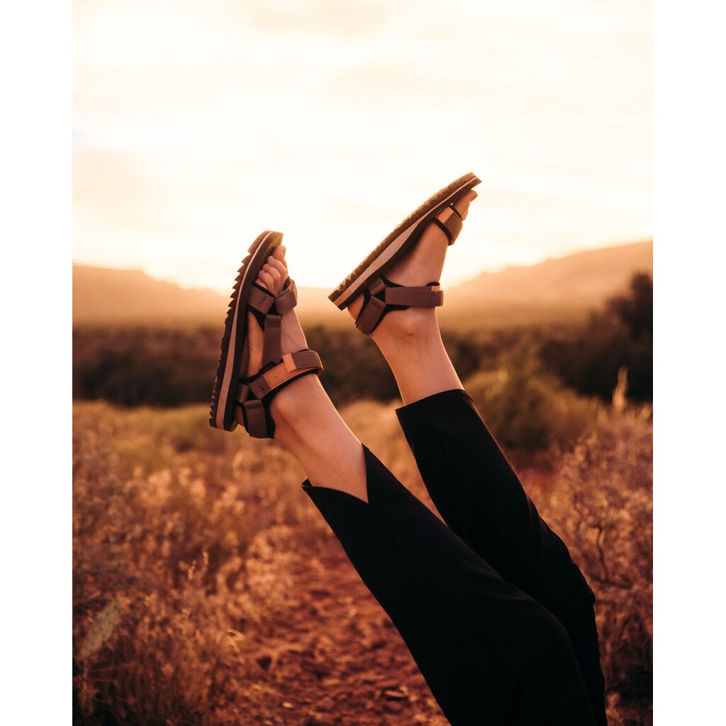 รองเท้าแตะรัดส้น TEVA Universal Trail - Dark Olive รองเท้า Outdoor ของแท้ พร้อมส่ง