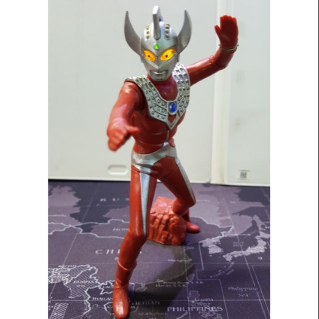 Ultimate Luminous Ultraman อุลตร้าแมน ทาโร่ BANDAI