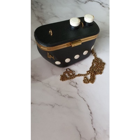 กระเป๋าเรือ Lyn Around มือสอง