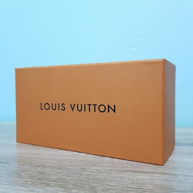 แว่นตา Louis Vuitton ของแท้