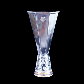 ถ้วยรางวัล UEFA Europa League 44 ซม.