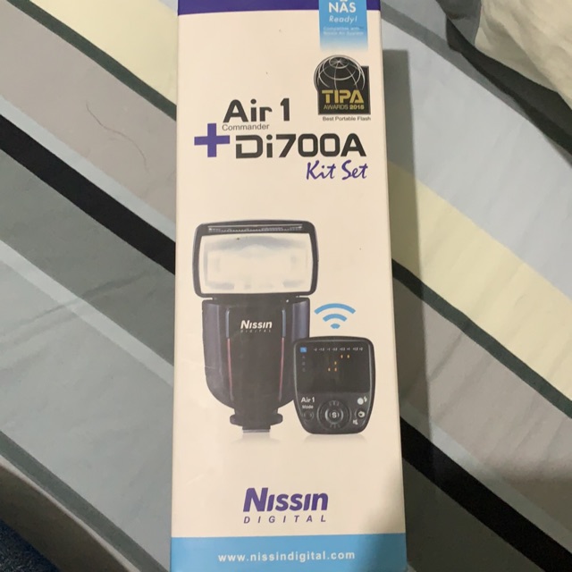Flash Nissin Di700A+Air1