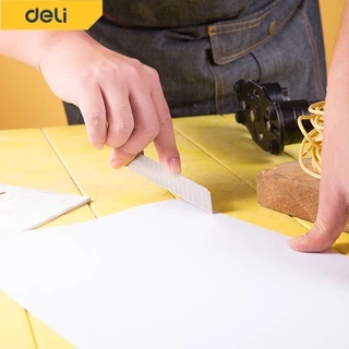 Deli ​คัตเตอร์ มีดคัตเตอร์ อเนกประสงค์ คัตเตอร์จิ๋ว 18mm พกพาง่ายๆ มีดคัทเตอร์โลหะผสมเหล็ก Cutter