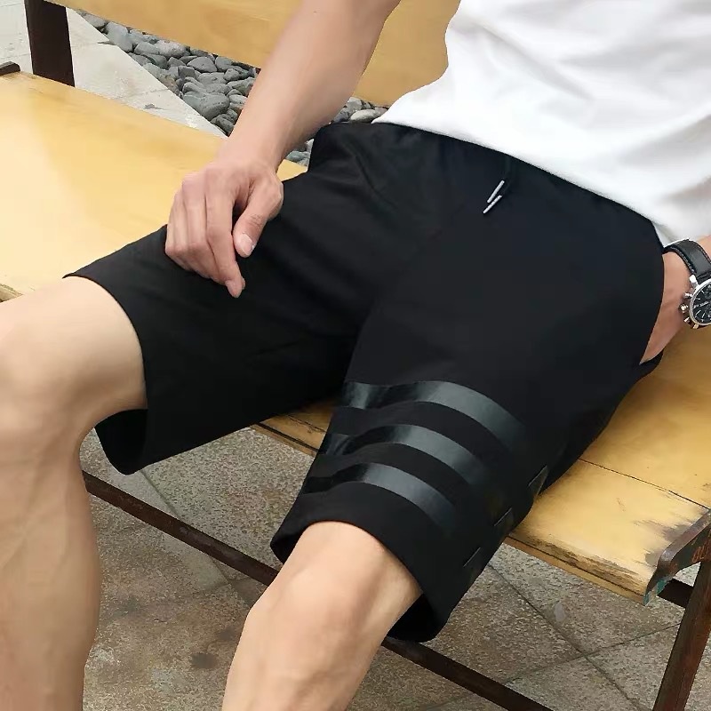 NEW 151# กางเกงขาสั้นผู้ชาย มีกระเป๋าสองข้าง สีพื้น เอวยางยืด สไตส์วัยรุ่นเกาหลี