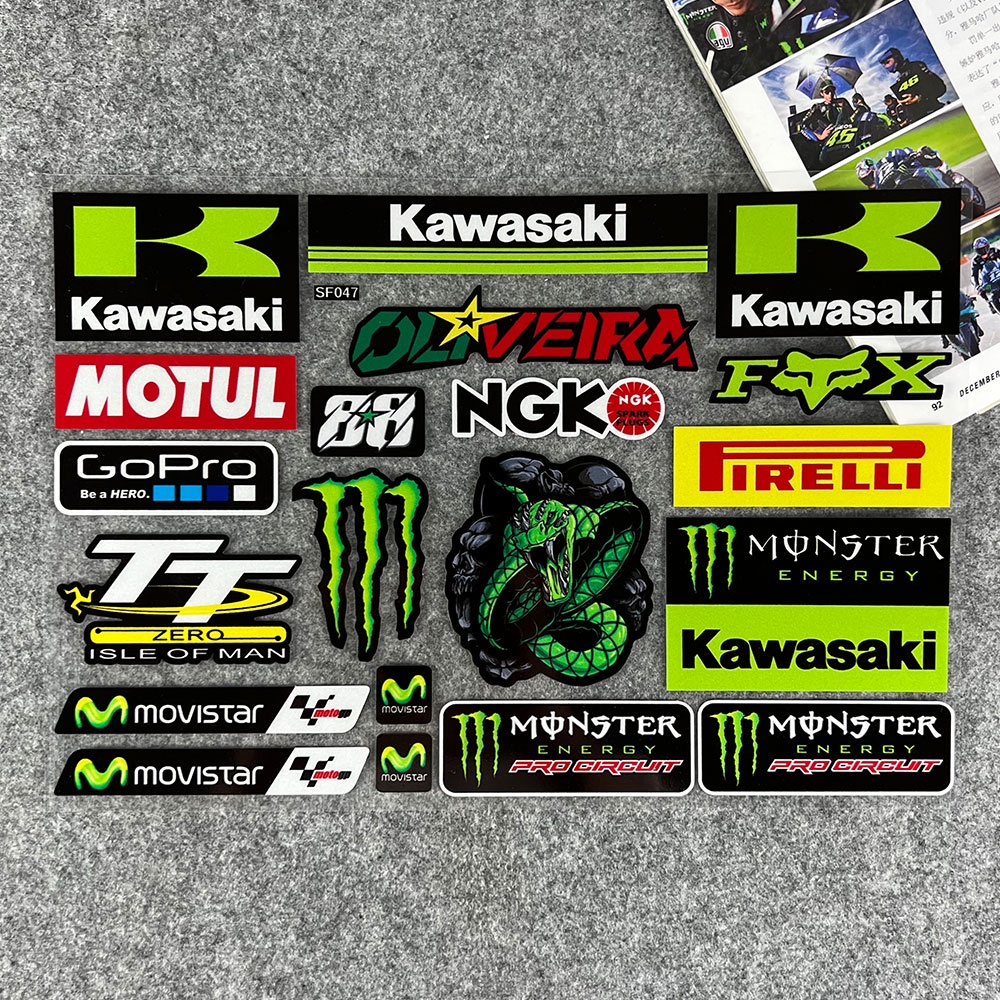 KAWASAKI สะท้อนแสงรถจักรยานยนต์สติ๊กเกอร์Racingการใช้ถังShockด้านข้างกล่องหมวกนิรภัยDecalsกันน้ําสํา