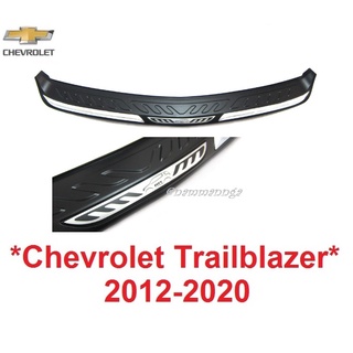 FIT กันรอยท้ายรถ Chevrolet Trailblazer 2012-2019 กันรอยท้าย รถ เชฟโรเลต เทรลเบลเซอร์ ชายบันไดประตูหลัง กันรอยประตู