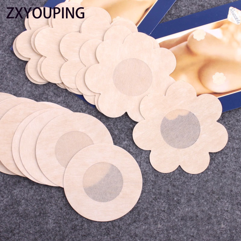 Zxyouping 5 ชิ้น ผู้หญิง มองไม่เห็น สติกเกอร์หน้าอก บางพิเศษ ไร้รอยต่อ แปะหน้าอก ชุดชั้นใน กาวเซ็กซี่ ผ้าซาติน กลีบดอกไม้ ครอบคลุมหัวนม