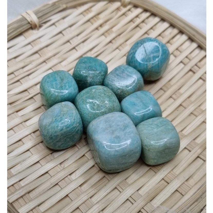SG INSTOCKท้องถิ่น Amazonite Cube Crystal
