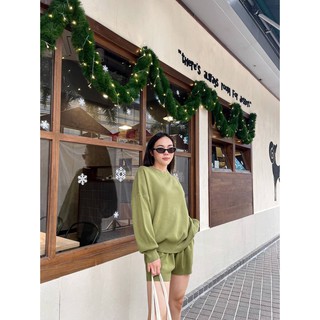 Jingle Set ชุดเซ็ตกางเกงขาสั้น เสื้อแขนยาว ไหมพรม sundayvibes.bkk