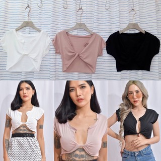 💫NEW💫(พร้อมส่ง) CROP TOP เสื้อครอปสายแซ่บบบ