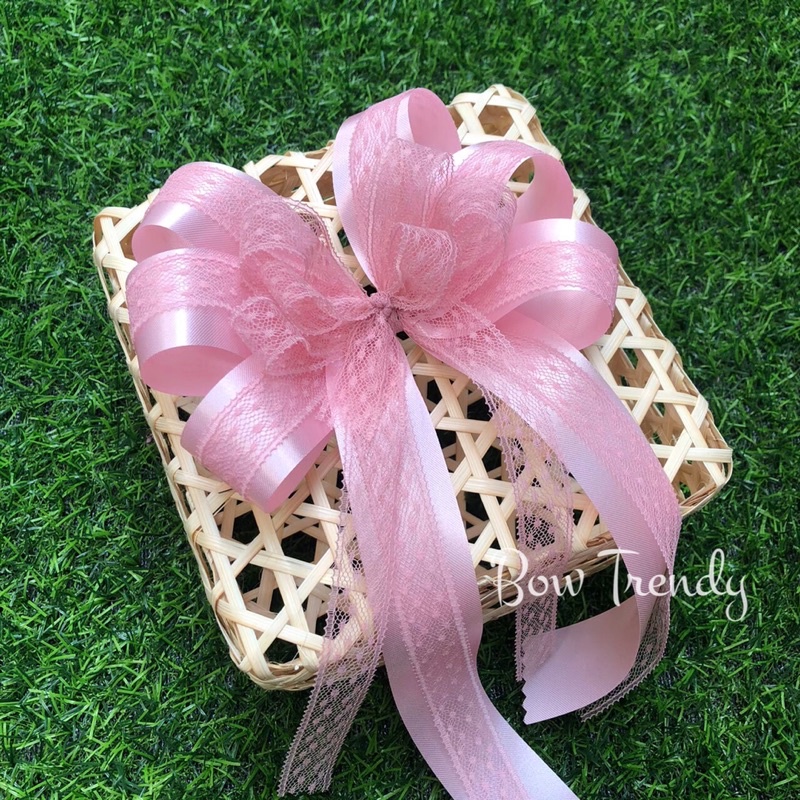 โบว์ผ้าลูกไม้สีหวานโบว์ผ้าต่วนซ้อนผ้าลูกไม้3ชั้นขนาด15*25cm/โบว์ติดของขวัญพิเศษมีหลายสี/รุ่นลูกไม้ผูกL ราคา ถูกที่สุด ดีลบีเคเค แกลเลอรีภาพที่ 7