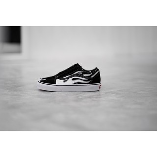 [ของแท้ ส่งฟรี จากไทย] VANS OLD SKOOL FLAME BLACK/WHITE