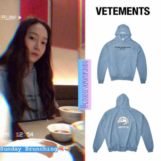 นําเข้า VETEMENTS RAINBOW UNICORN HOODIE JACKET