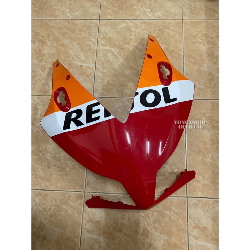 แฟริ่งหน้า CBR1000RR 14-15 **มีตำหนิตามภาพ**