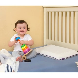 Clevamama Toddler Pillow เหมาะสำหรับเด็กอายุ 1 ปีขึ้นไป
