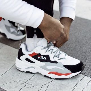 FILA RAY TRACER รองเท้าผ้าใบผู้ชาย รองเท้าผ้าใบผู้หญิง