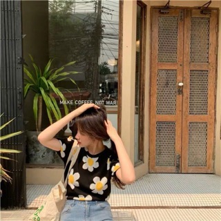 Korea cutie daisy top