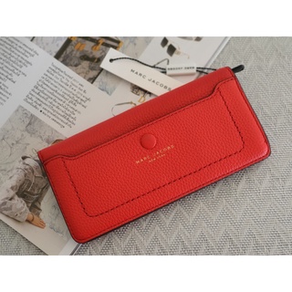 กระเป๋าตัง Marc Jacobs Leather Bifold Wallet M0013050 สีแดง ของแท้