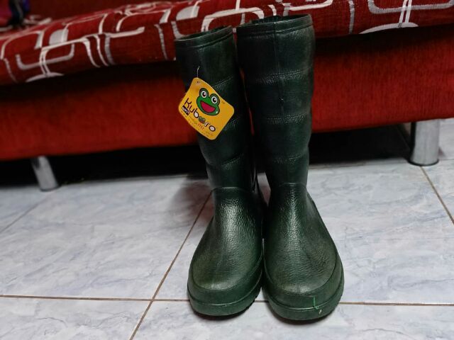 รองเท้าบูทตรากบ koboro