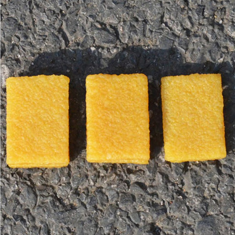 KUFUN 2 ชิ้นที่มีประสิทธิภาพทําความสะอาดเช็ดสเก็ตบอร์ดกระดาษทรายยางลบปนเปื้อนทําความสะอาดฝุ่นแปรงยาง