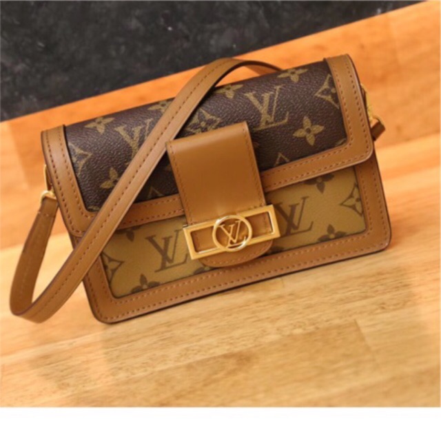 หลุยส์ louis งานvip pk งานดีสุดตอนนี้ค่ะ กลิ่น น้ำหนักเทียบแท้ อุปกรณ์ครบ