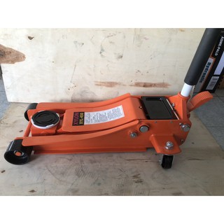 🔥โค้ดINC3LEL3ลด30฿แม่แรงตะเข้ 4 ตัน รุ่นมีขาเหยียบ Hydraulic Floor Jack ยี่ห้อ XYLON รุ่น XYL-450SL