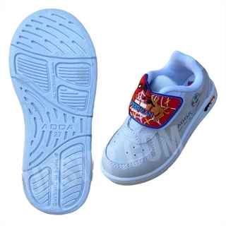 Chappy Spider รองเท้านักเรียนอนุบาลหนังดำ รองเท้าผ้าใบพละเด็กผู้ชาย สีขาว
