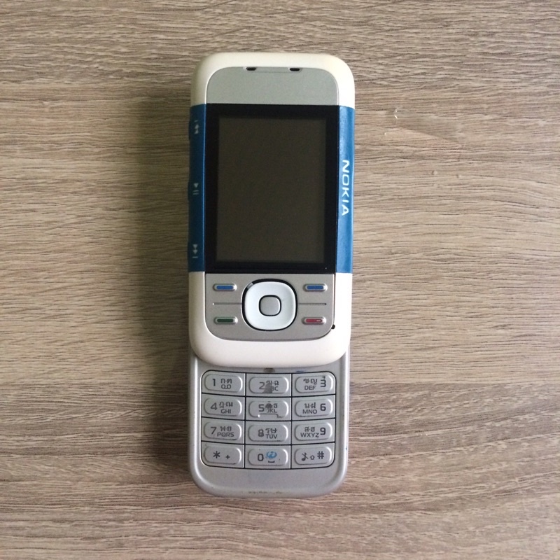 ☁️ ของสะสม Nokia 5300 เปิดติด มีตัวเครื่อง สายชาร์จแท้