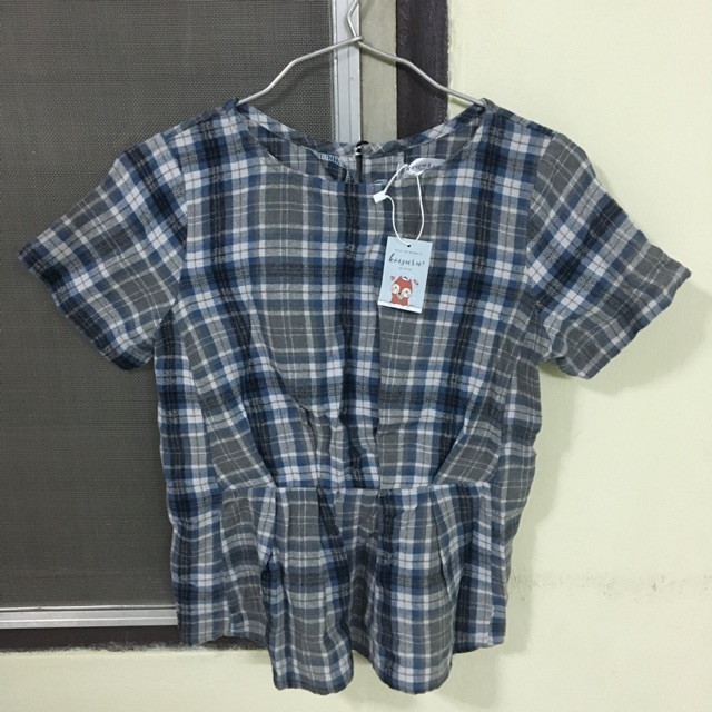 (ส่งฟรี reg) เสื้อ Royce Top ของร้าน koisuru clothes มือ2 สภาพ98%