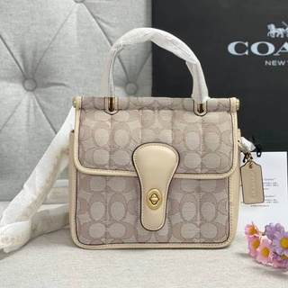 Coach Willis top handle 18 in signature jacquard with quilting(5280)