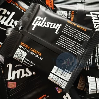 Gibson สายกีตาร์ไฟฟ้า ULTRA LIGHTS รุ่นG09 - 42 แถมฟรี ปิ๊ก 1 ชิ้น "1 ชุดครบ 6 เส้น"