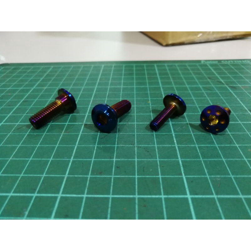 M8 Blue Titanium Alloy Screw//Skru Titanium M8 Biru คุณภาพสูง Y15 LC135 NVX C70 EX5 Vario Dash R15