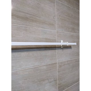 Champ (แชมป์) ราวแขวน ปรับระดับได้ ยาว 90 cm. สีขาว ทนน้ำ ทนแดด ฟรี**พุ๊กสกรูพร้อมใช้งาน**