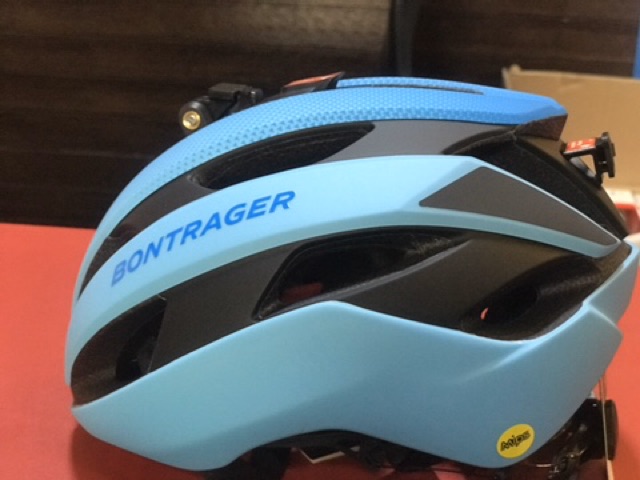 หมวกกันน็อกจักรยาน Bontrager Circuit mips