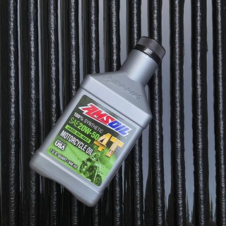 (ของแท้ มีบาร์โค็ด) น้ำมันเครื่อง AMSOIL 20W50 ขนาด 0.946 ลิตร