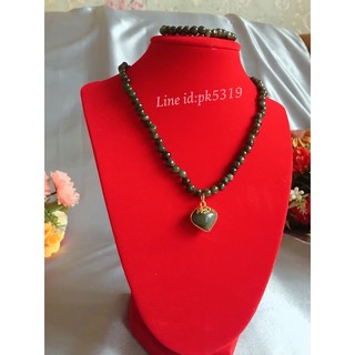 เซตสร้อยคอพร้อมจี้และกำไลหยกเขียว200บาท