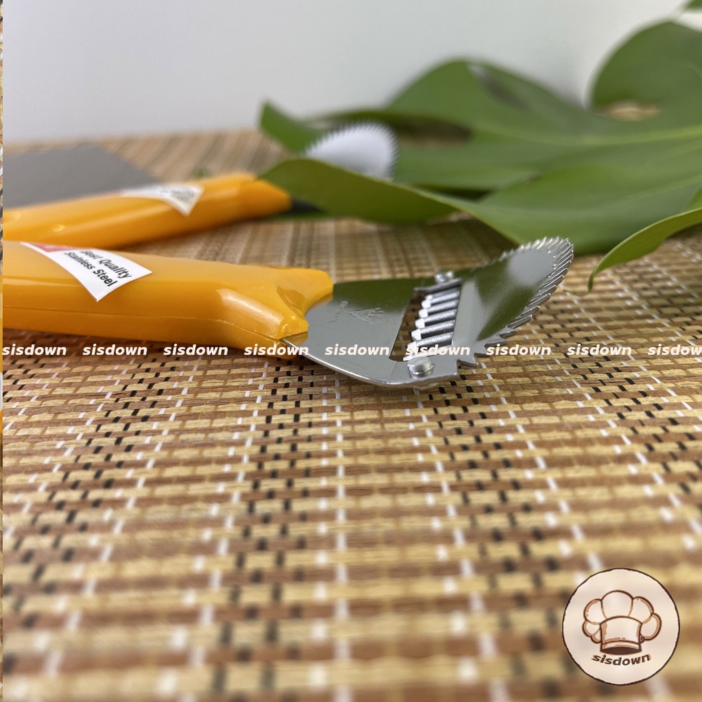 ที่ขูดมะพร้าวด้ามส้ม ที่ขูดแบบเส้น กระต่าบขูดมะพร้าว ที่ปอกผลไม้ กระต่ายขูดมะพร้าแบบมือจับ กระต่ายแบบมือจับ - รูปที่ 2