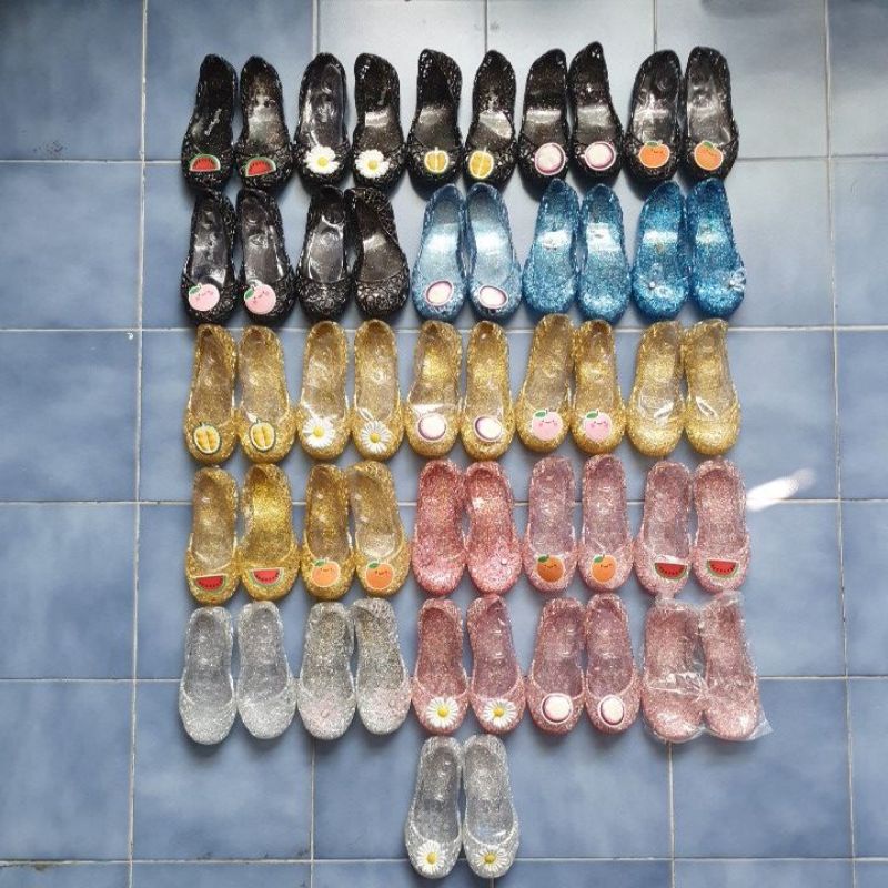 ส่งไวมาก😊รองเท้ารังนกเด็กและผู้ใหญ่ ไซค์26-40มีครบ พร้อมส่งค่ะ - รูปที่ 2